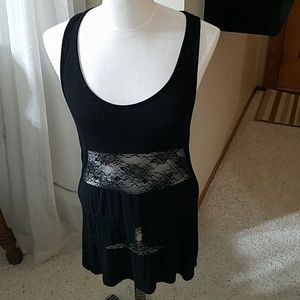 PRETTY GOOD Lace Cutout Tank